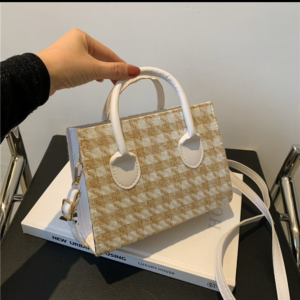 Summer Breeze Woven Bag